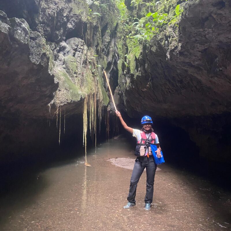 Bayano Caves - El Trip de Jenny